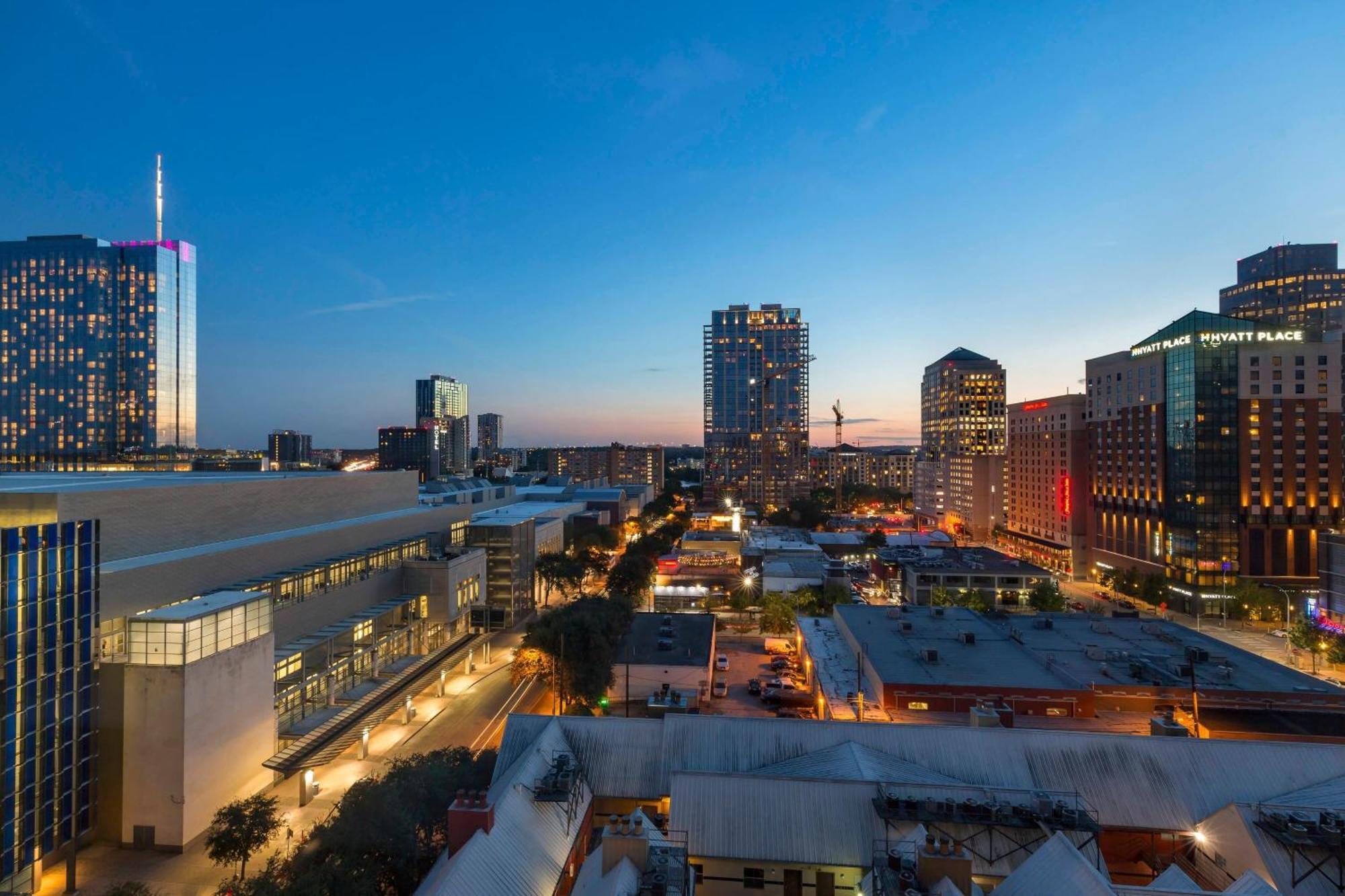 Hotel Courtyard Austin Downtown/Convention Center Extérieur photo